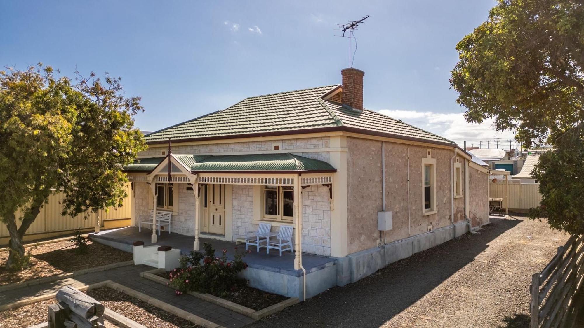 Armadale House - Kingscote Villa Luaran gambar